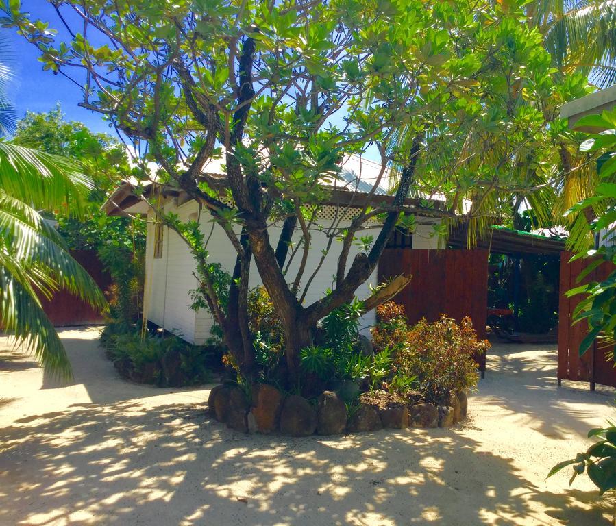 Отель Fare Maeva Moorea Teavaro Экстерьер фото