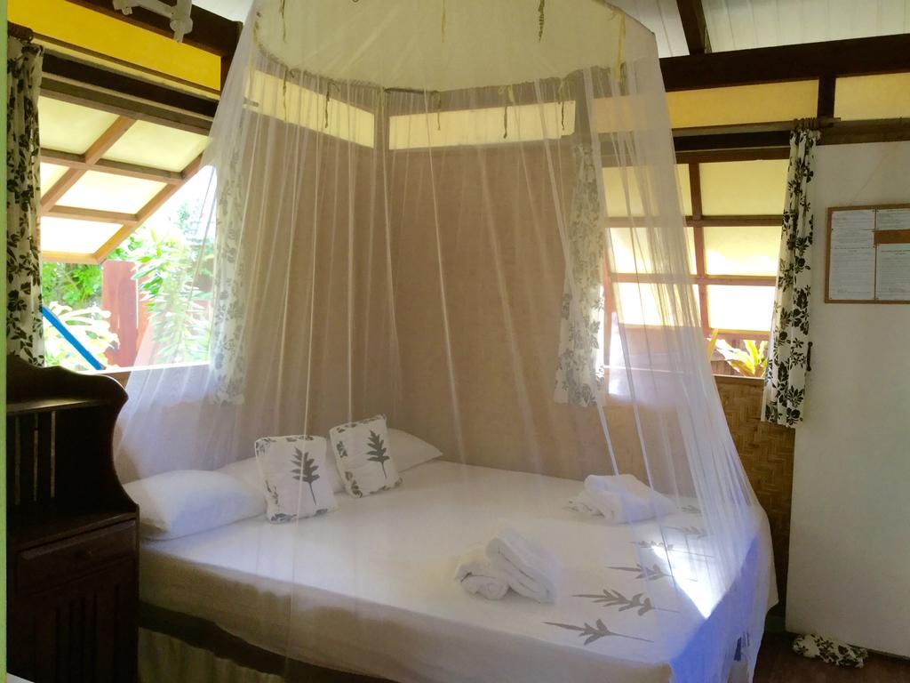 Отель Fare Maeva Moorea Teavaro Экстерьер фото